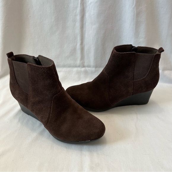 Clark’s Dark Brown Suede Wedge Booties - Picture 1 of 6